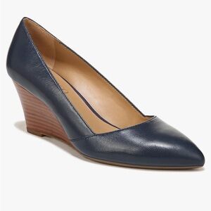 NIB Franco Sarto Frankie Midnight Blue Leather 7.5 Wide